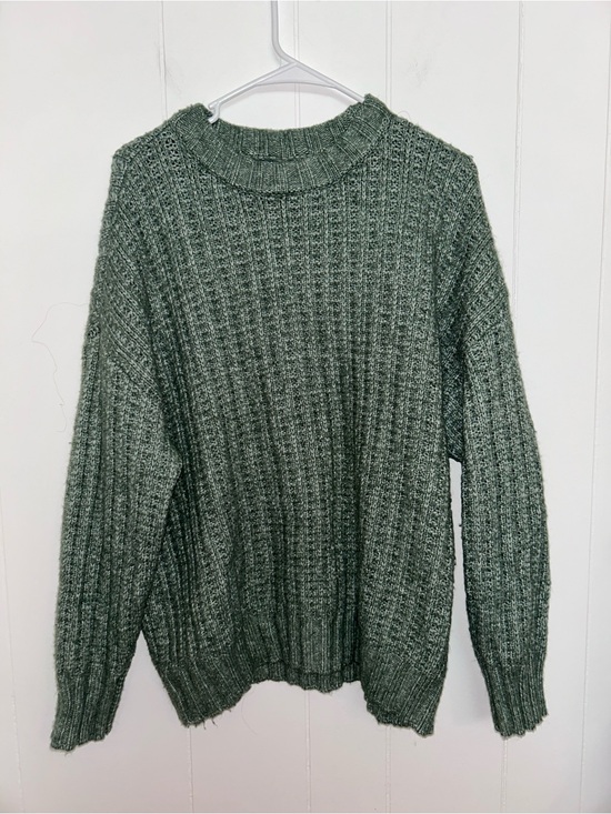American Eagle Outfitters Sweaters - American Eagle Outfitters Olive Ribbed Crew Sweater